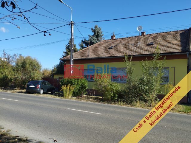 Eladó 80 m²-escsaládi ház XVIII. Kerület (Szemeretelep) , Honvéd utca: 89'000'000 Ft