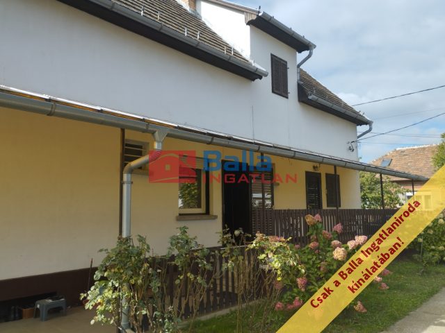 Eladó 149 m²-escsaládi ház XVIII. Kerület (Szent Imre-kertváros) , Szent Imre-kertváros: 149'000'000 Ft