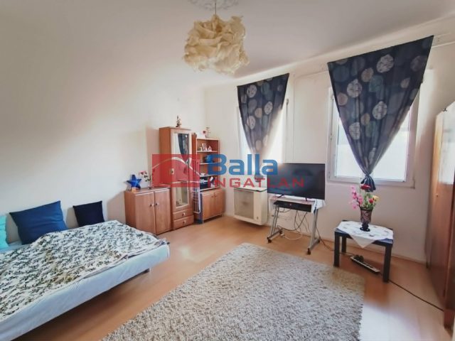 Eladó 35 m²-esházrész XX. Kerület (Erzsébetfalva) , Kertvárosi részen: 37'900'000 Ft