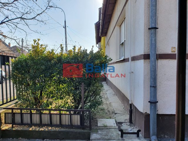 Eladó 90 m²-esikerház XX. Kerület (Kossuthfalva) , Klapka utca: 75'000'000 Ft