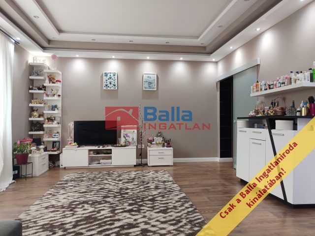 Eladó 95 m²-esházrész XX. Kerület (Pacsirta telep) , Akácfa utca: 102'000'000 Ft