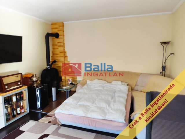 Eladó 87 m²-escsaládi ház XX. Kerület (Pacsirta telep) , Vörösmarty utca: 89'000'000 Ft