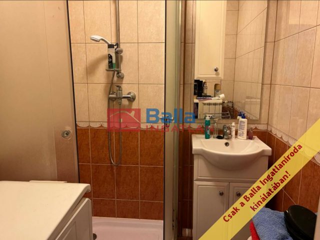 Eladó 61 m²-estársasházi lakás XXI. Kerület (Szabótelep) , Zsák Hugó utca: 72'000'000 Ft