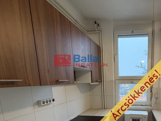 Eladó 52 m²-estársasházi lakás XXI. Kerület (Szent László lakótelep) , Szent László utca: 57'900'000 Ft