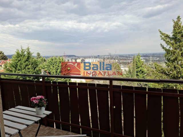 Eladó 115 m²-estársasházi lakás XXII. Kerület (Budafok) , Budafokon: 159'000'000 Ft