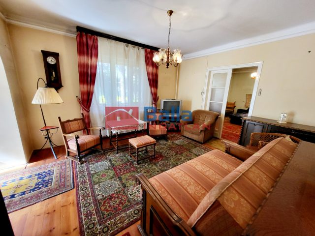 Eladó 150 m²-escsaládi ház XXII. Kerület (Nagytétény Óhegy) , Szilvafa utca környéke utca: 137'000'000 Ft