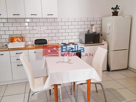 Eladó 46 m²-esházrész XXIII. Kerület (Soroksár) , Hősök tere közeli utca: 49'900'000 Ft