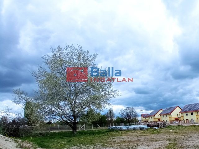 Eladó 793 m²-estelek XXIII. Kerület (Soroksár-Újtelep) , KERTVÁROSI körút: 73'900'000 Ft