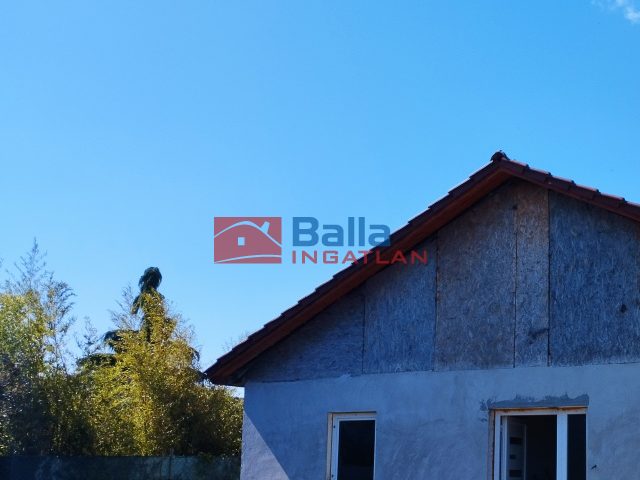 Eladó 2097 m²-estelek Dömsöd, Központ közeli utca: 30'000'000 Ft