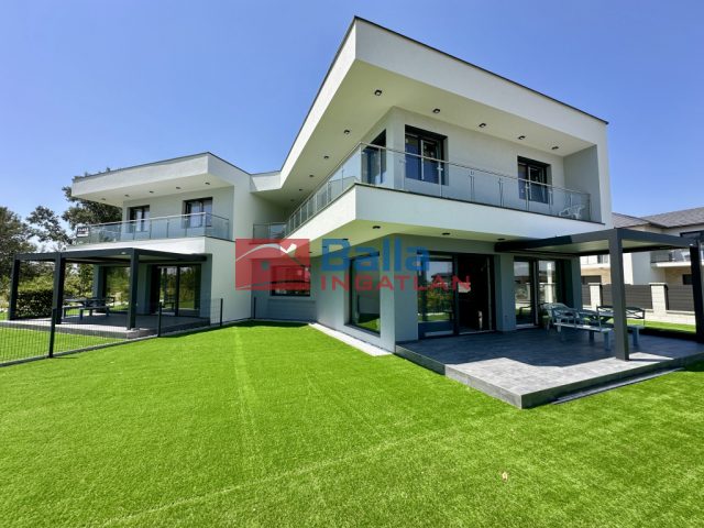 Eladó 168 m²-esikerház Dunaharaszti, exkluzív zárt lakópark: 264'000'000 Ft