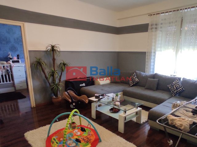 Eladó 50 m²-estársasházi lakás Dunaújváros, Esze Tamás utca: 33'500'000 Ft