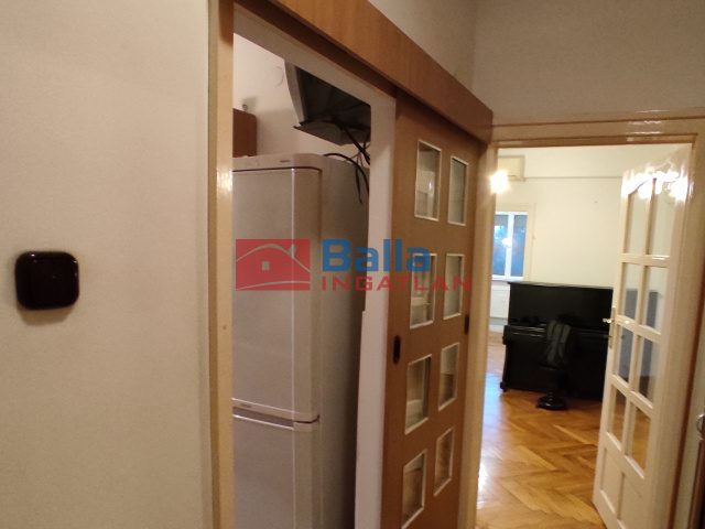 Eladó 51 m²-estársasházi lakás Dunaújváros, Gagarin tér: 39'000'000 Ft