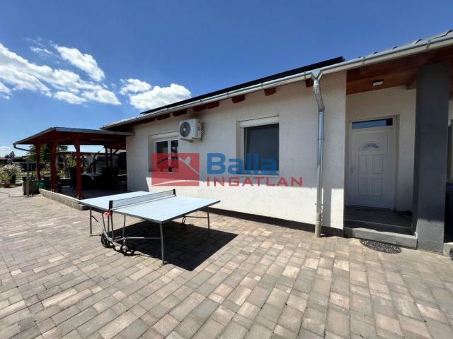 Eladó 99 m²-essorház Dunavarsány, Nagy telek: 125'900'000 Ft