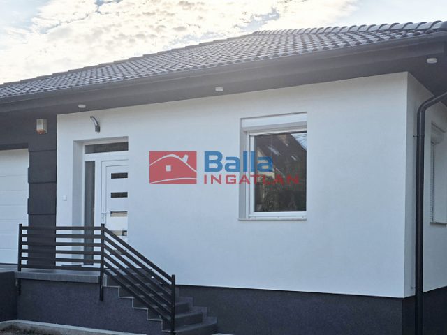 Eladó 157 m²-escsaládi ház Érd (Tusculanum) , Tusculanumban található utca: 154'800'000 Ft