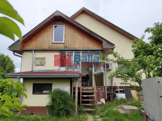 Eladó 90 m²-escsaládi ház Felsőpakony, Szép környezet: 69'000'000 Ft