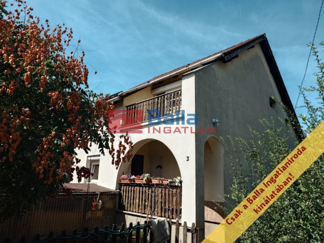 Eladó 115 m²-escsaládi ház Gárdony (Agárd) , Pajtás tér: 80'000'000 Ft