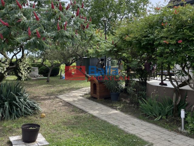 Eladó 80 m²-esüdülő Gárdony, Géza fejedelem út: 79'900'000 Ft