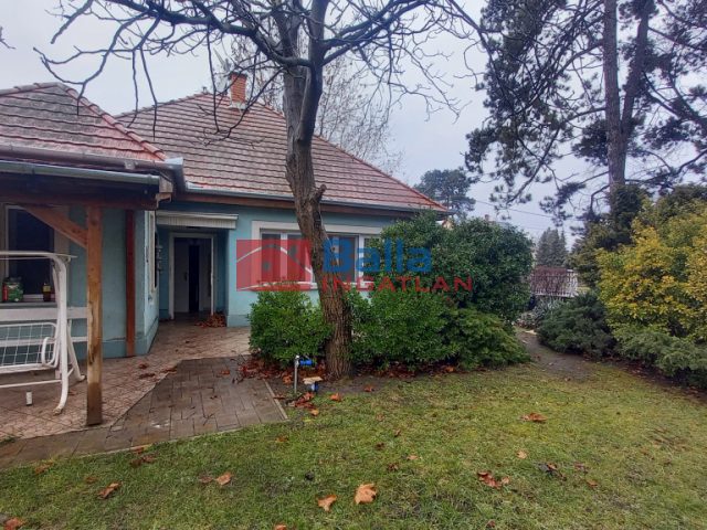 Eladó 63 m²-escsaládi ház Göd, Alsógöd utca: 75'000'000 Ft