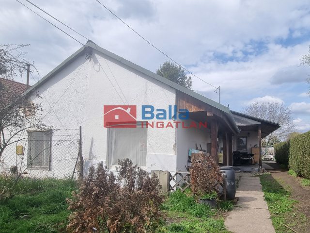 Eladó 60 m²-escsaládi ház Göd, Verseny utca: 59'700'000 Ft