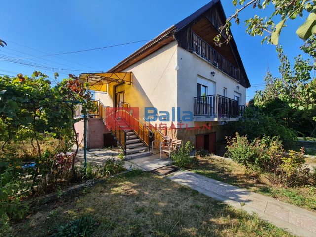 Eladó 142 m²-escsaládi ház Gyál, Kolozsvár utca: 115'000'000 Ft
