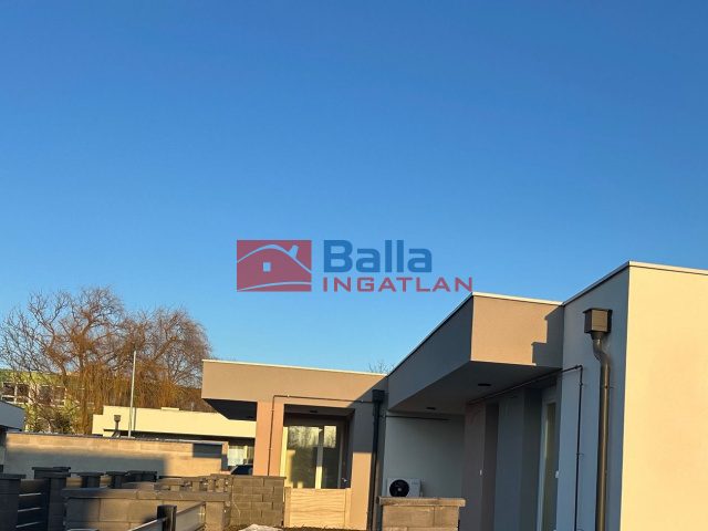 Eladó 49 m²-estársasházi lakás Hatvan, Géza fejedelem utca: 49'500'000 Ft