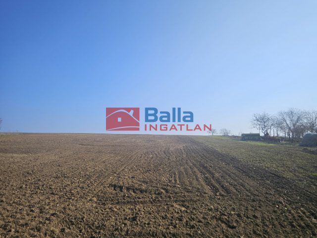 Eladó 120 m²-escsaládi ház Héhalom, Kossuth utca: 36'000'000 Ft