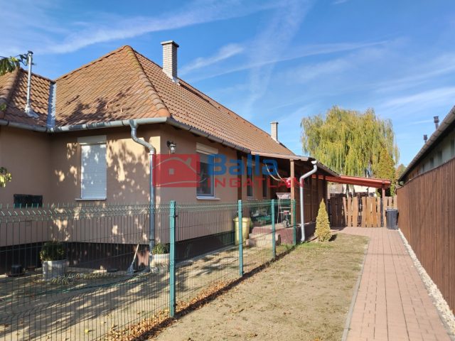 Eladó 89 m²-esikerház Isaszeg, Mátyás király utca: 74'900'000 Ft