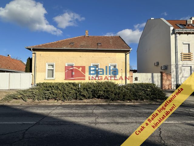 Eladó 120 m²-escsaládi ház Jászberény, Belvárosban: 47'800'000 Ft