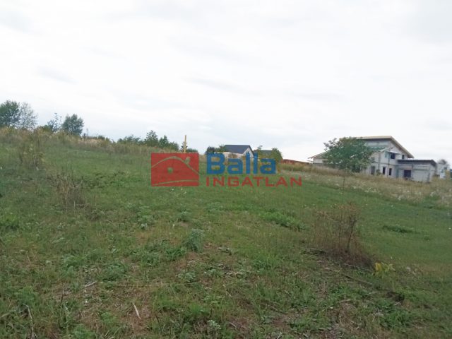 Eladó 744 m²-estelek Kerepes, Hegy u. mentén: 33'000'000 Ft