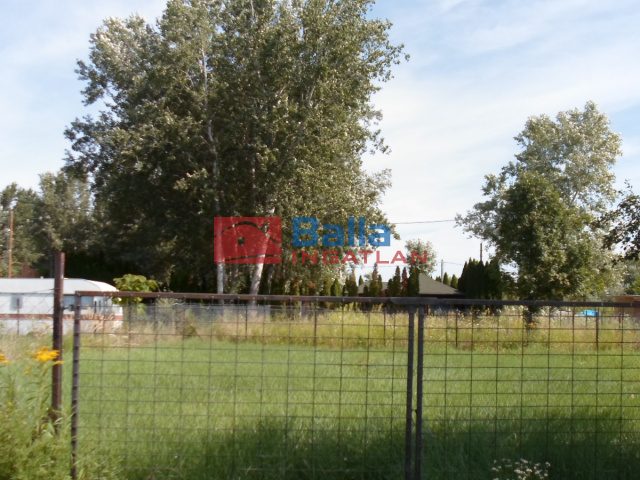 Eladó 360 m²-estelek Kiskunlacháza, Bagoly utca: 16'000'000 Ft