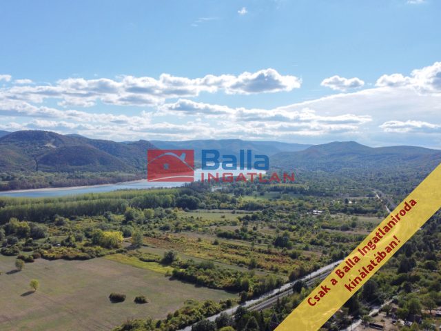 Eladó 3601 m²-estelek Kismaros, Óhegyi utca: 14'900'000 Ft