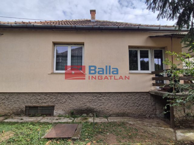 Eladó 81 m²-estársasházi lakás Maglód, Erzsébet körút környéki utca: 61'000'000 Ft