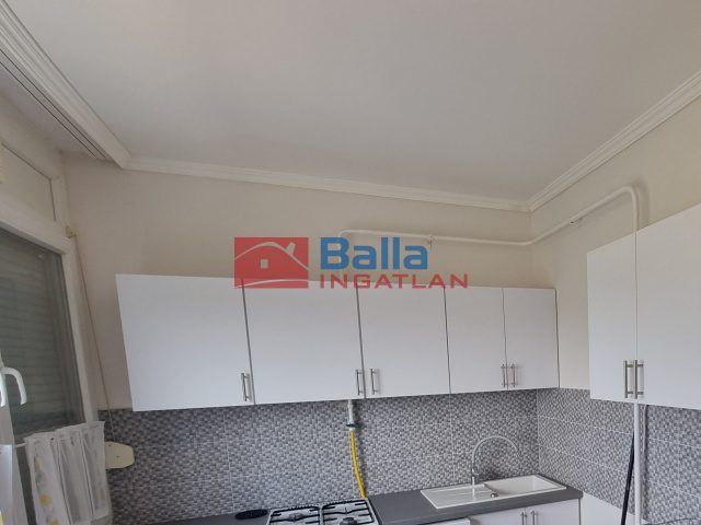 Kiadó 62 m²-estársasházi lakás Nyíregyháza, Búza tér: 200'000 Ft