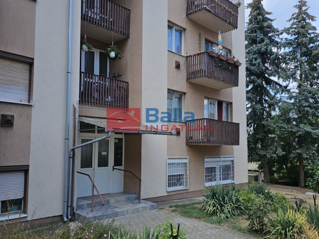 Eladó 51 m²-estársasházi lakás Ózd, Vajda János út: 13'800'000 Ft