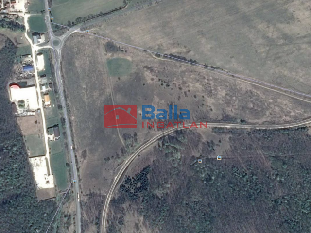 Eladó 158440 m²-estelek Pilisjászfalu, Befektetés: 1'584'400'000 Ft