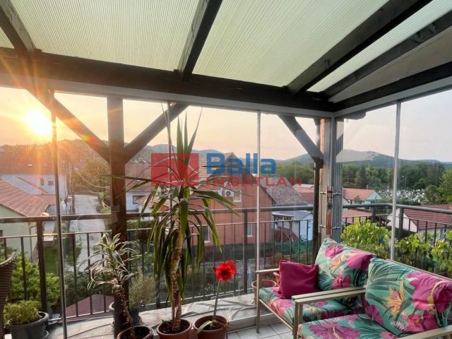 Eladó 80 m²-estársasházi lakás Pomáz, Fáy András utca: 98'900'000 Ft