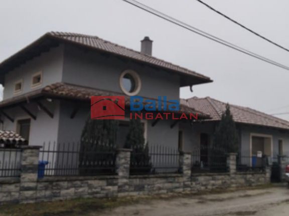 Eladó 143 m²-escsaládi ház Ráckeve, Galamb utca: 140'000'000 Ft