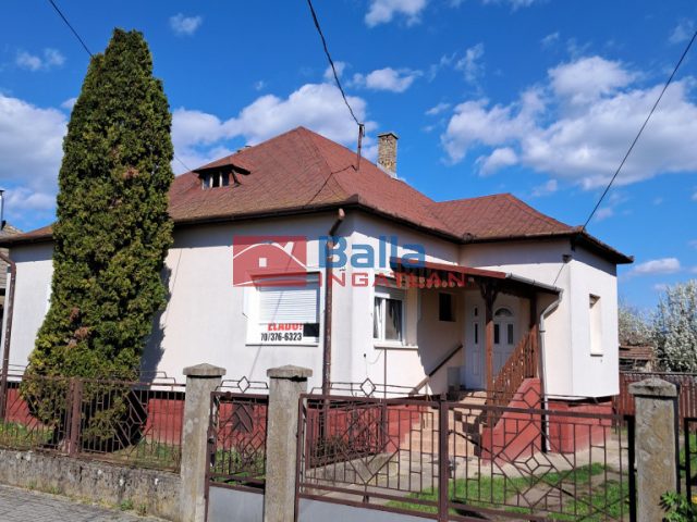 Eladó 100 m²-escsaládi ház Serényfalva, Ady Endre utca: 23'000'000 Ft