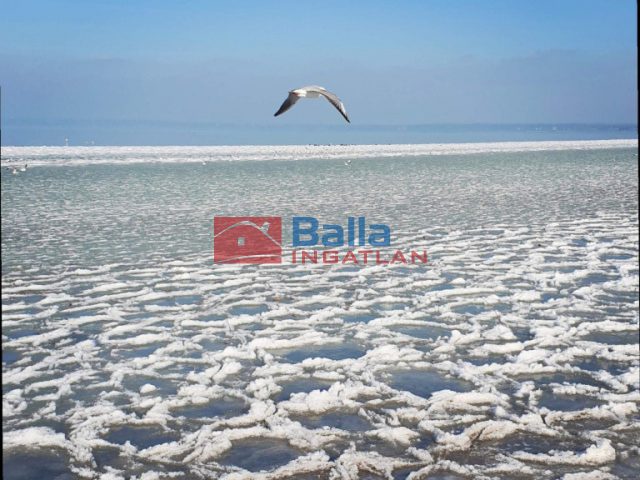 Eladó 86 m²-escsaládi ház Siófok, Kedvelt utca: 79'900'000 Ft