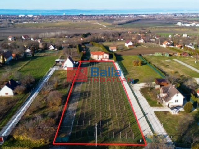 Eladó 3147 m²-estelek Siófok (Kiliti) , Csillaghegyi út: 31'900'000 Ft