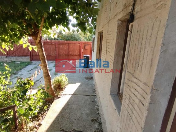 Eladó 185 m²-escsaládi ház Szalkszentmárton, Központi részen: 46'900'000 Ft