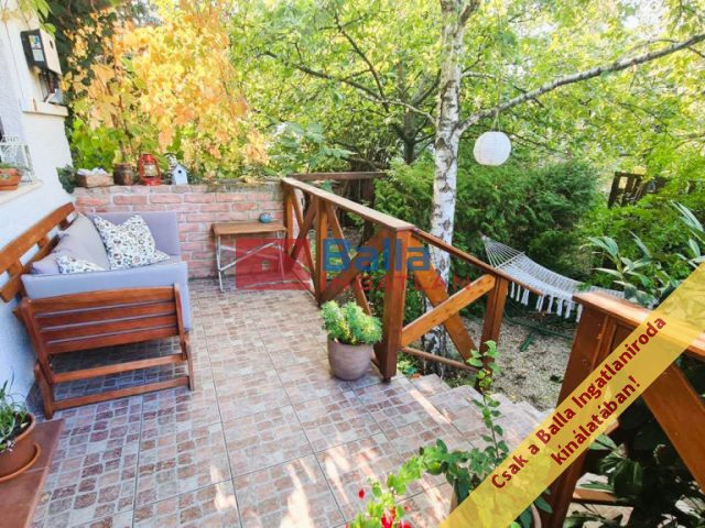 Eladó 135 m²-essorház Szentendre, Hóvirág utca: 148'000'000 Ft