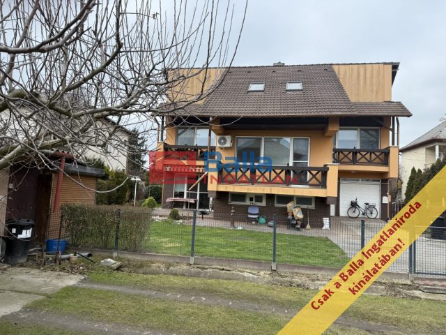 Eladó 132 m²-escsaládi ház Szigetszentmiklós, Bíró Lajos utca közeli, Duna parti utca: 99'000'000 Ft