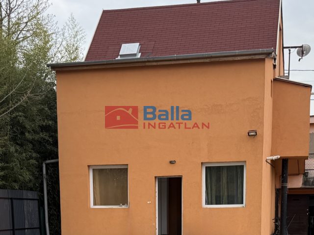 Eladó 76 m²-escsaládi ház Szigetszentmiklós, Csepel, Hollnadi út közelében: 54'900'000 Ft