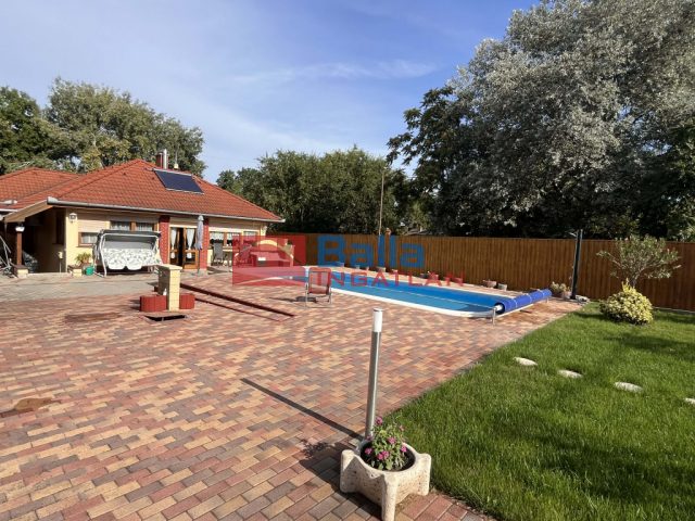 Eladó 98 m²-escsaládi ház Szigetszentmiklós (Kertváros) , Hant utca utca: 122'500'000 Ft