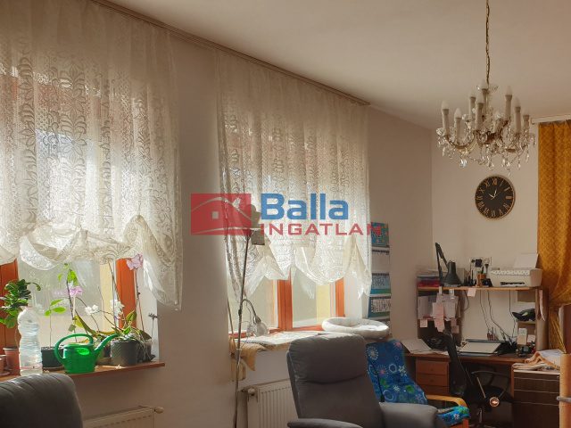 Eladó 200 m²-escsaládi ház Szigetszentmiklós, Kertvárosban: 159'000'000 Ft