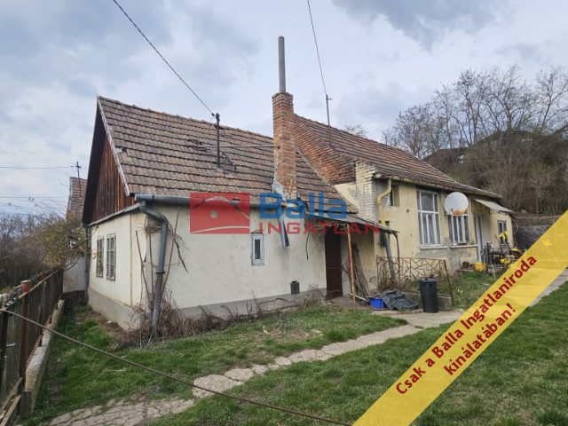 Eladó 85 m²-escsaládi ház Szob, Mátyás király utca: 26'500'000 Ft