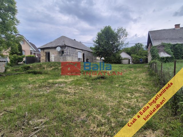 Eladó 61 m²-escsaládi ház Tápióság, Központhoz közeli út: 12'900'000 Ft