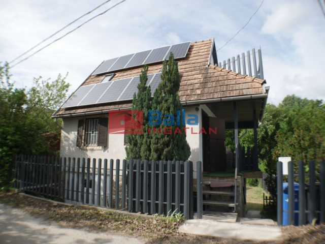 Eladó 80 m²-esüdülő Tass, Dunapart utca: 83'990'000 Ft