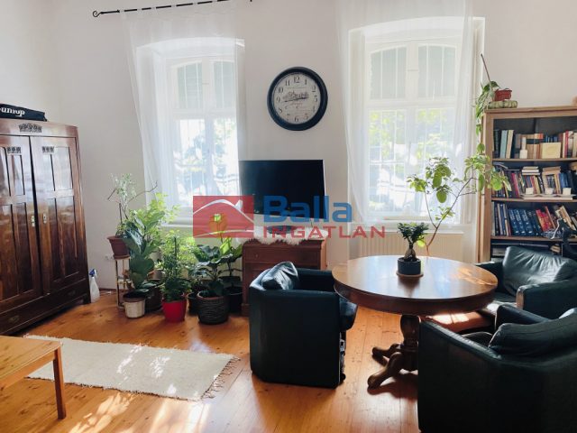 Eladó 207 m²-escsaládi ház Tihany, Dózsa György utca: 268'000'000 Ft